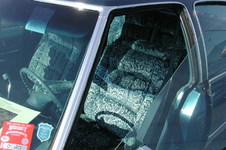 O66-73_Cadillac_fabric