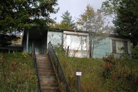 Rc21-LustronHome4_IN