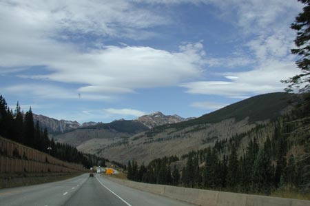 X27-I-70_CO_Rockies